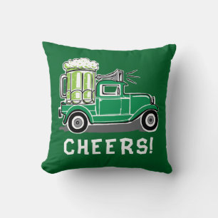 St. Patrick's Day Vintag Truck Green Beer Kissen