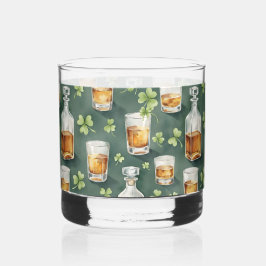 St. Patrick's Day Whiskey and Shamrocks Pattern Whiskyglas