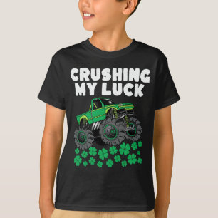St Patricks Day zerquetscht mein Glück T Rex Truck T-Shirt