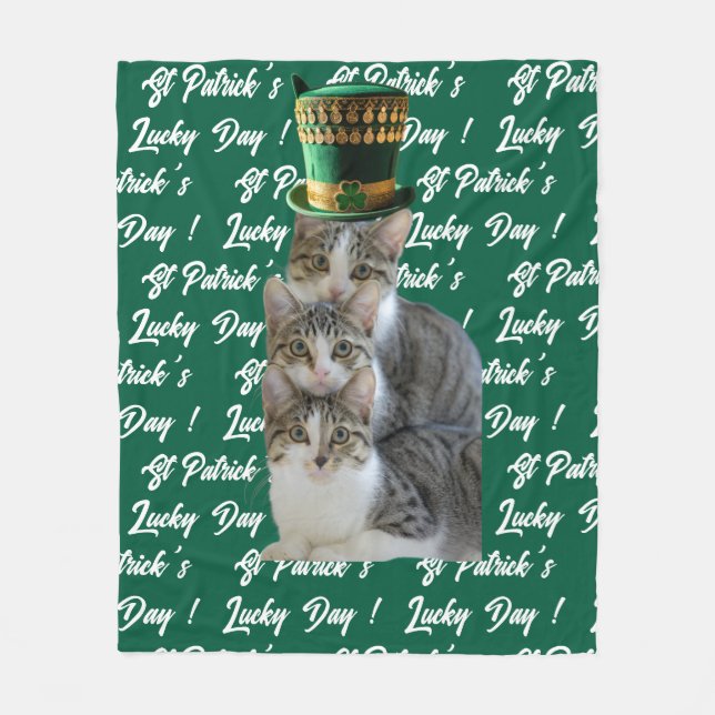 St. Patricks Glückstag Süße Katze Koboldmütze, Fleecedecke (Vorderseite)