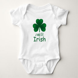 St Patrick's Kleeblatt Wee Bit Irish Säugling Stra Baby Strampler