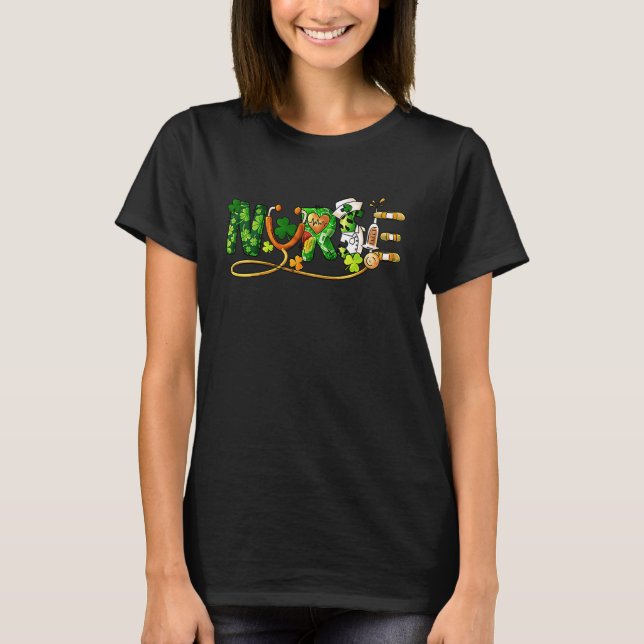 St. Patricks Tag Glückliche Krankenschwester T-Shirt (Vorderseite)