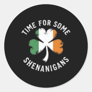 St. Patricks Time für einige Shenanigans Clover Fu Runder Aufkleber