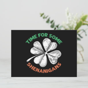 St. Patricks Zeit für einige Schelmereien Kleeblat Einladung