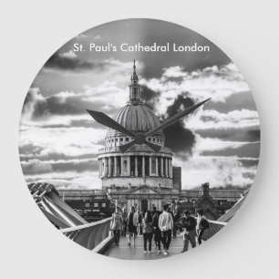 St. Pauls-Kathedrale London. Große Wanduhr