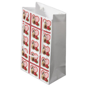 St. Therese die wenig Rosenherzen der Blume w/red Kleine Geschenktüte