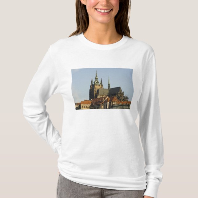 St.-Vitus-Kathedrale und Prager Burg T-Shirt (Vorderseite)