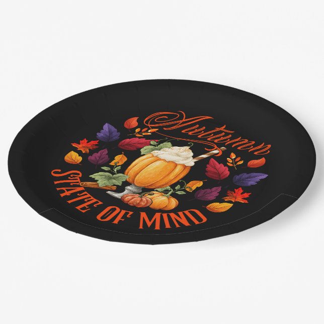 Staat des Geistesschwarzes Herbst Pappteller (Schrägansicht)
