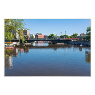 Staat Straßenbrücke durch den Fluss Milwaukee Fotodruck