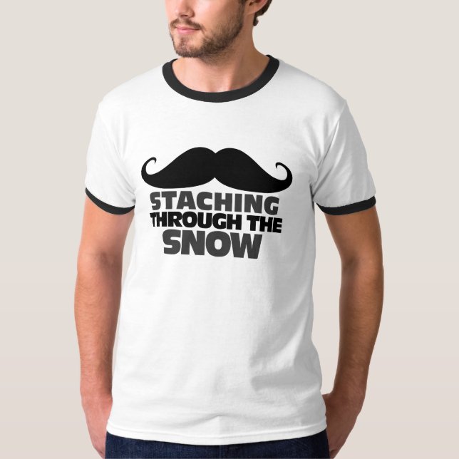 Staching through the Snow Mustache Spaß T-Shirt (Vorderseite)