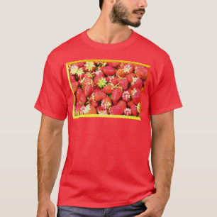 "Stack of Strawberries Fruit" Niedliches Foto. Jet T-Shirt