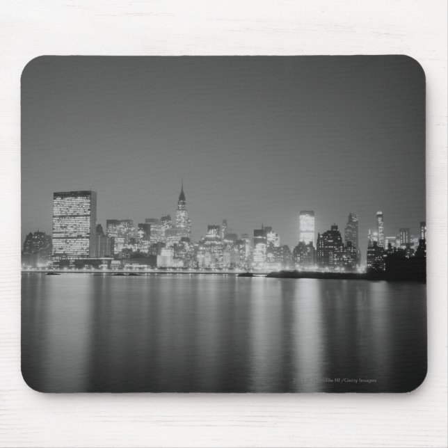 Stadt-Skyline nachts Mousepad (Vorne)