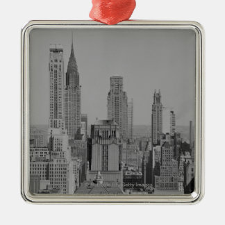 Stadt-Skyline Silbernes Ornament