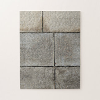 Städtische Geometrie: Regen-gewaschene Linien in r Puzzle