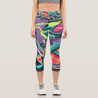 Städtische Graffiti01 Capri Leggings