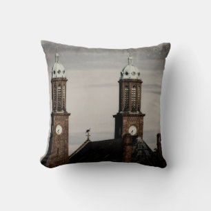 Städtische Kirchenpfeiler und -kröten Kissen