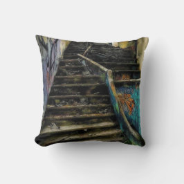 Städtische Kunst auf Treppen Das Gebäude verlassen Kissen