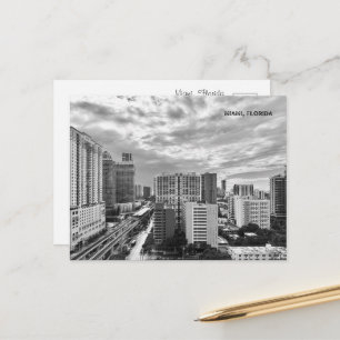 Städtisches Schwarz-Weiß in Miami – Städtische Sky Postkarte