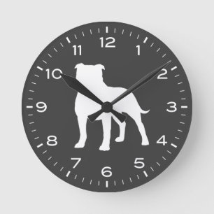 Staffordshire Bull Terrier Dog Silhouette Staffy Runde Wanduhr