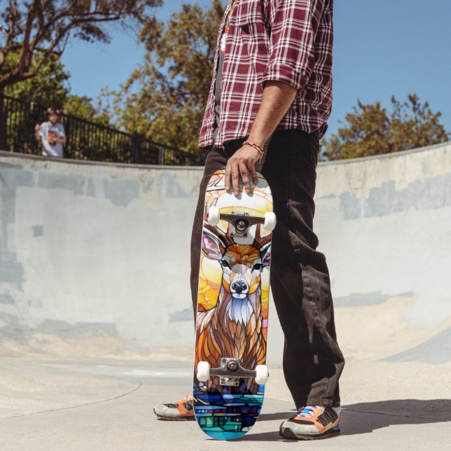 Stained Glass Deer Skateboard (Außenbereich 2)
