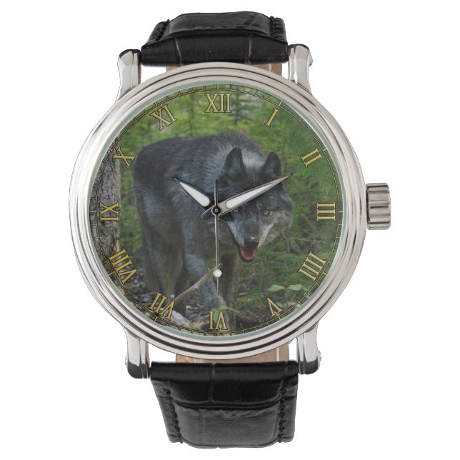 Stalking Grauer Wolf im Wald #Gift Watch Range Armbanduhr (Vorderseite)