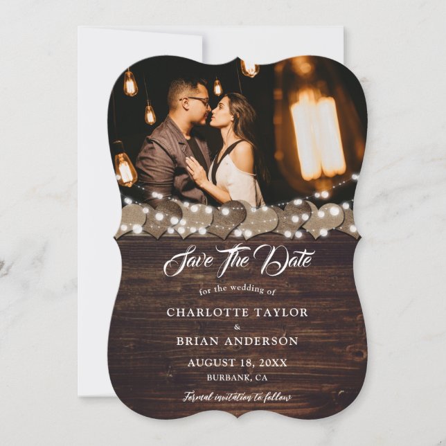 Stall Wood Burlap Lace String Lights Wedding Foto Save The Date (Vorderseite)