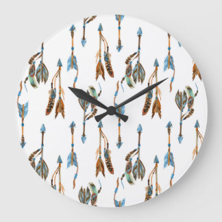 Stammespfeile: Wasserfarben-Vintage-Illustration. Große Wanduhr