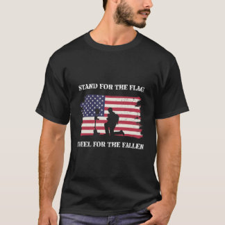 Stand für die Fahne der gefallenen Hoodie T-Shirt