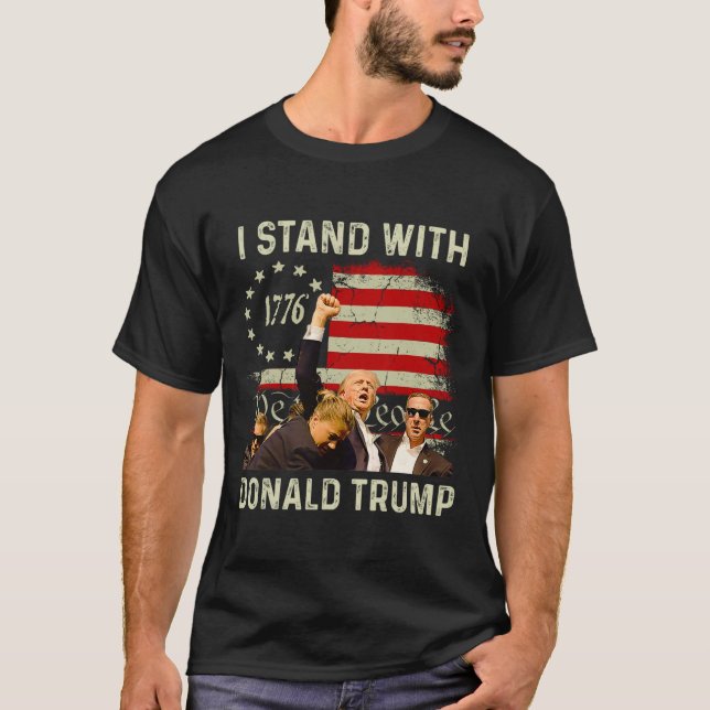 Stand mit Trump lustiger Trump 2024 T-Shirt (Vorderseite)