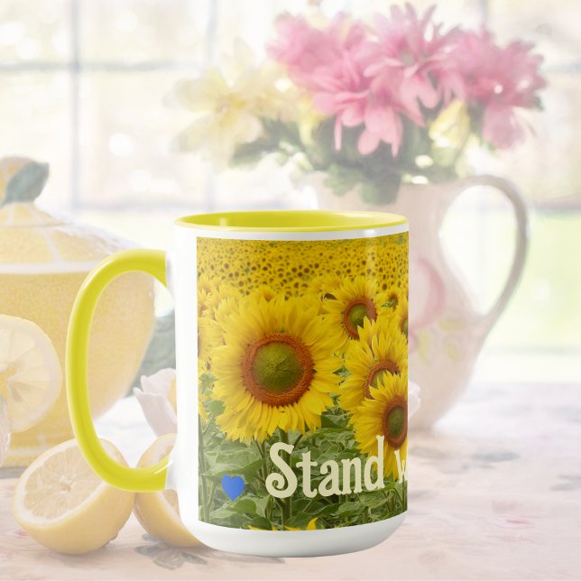 Stand mit Ukraine Sonnenblumengelb Tasse (Von Creator hochgeladen)