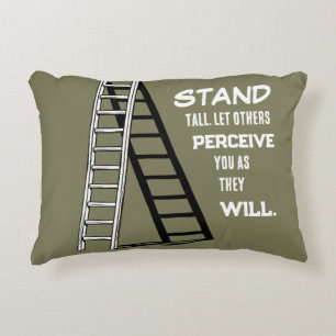 Stand Tall Stoisches Zitat Akzent Kissen