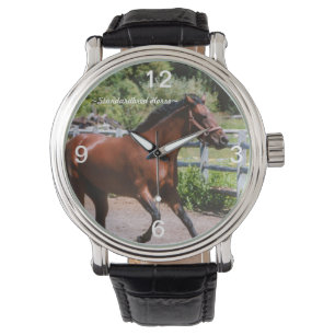 Standardbred Pferdgaloppierende Uhr