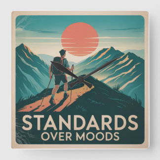 Standards Over Moods Quadratische Wanduhr