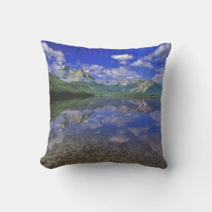 Stanley Lake in der Sawtooth Mountains in Idaho Kissen