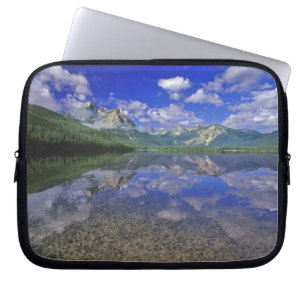 Stanley Lake in der Sawtooth Mountains in Idaho Laptopschutzhülle