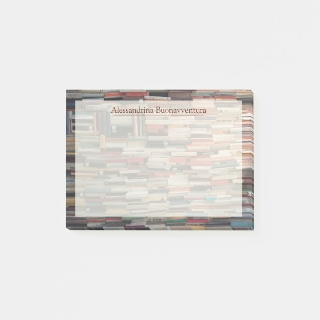 Stapel Bücher mit individuellem Namen Post-it Klebezettel (Vorderseite)