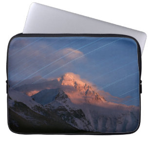 Star Trail   Mount Everest Tibet, China Laptopschutzhülle