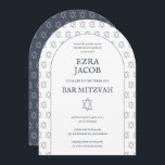 Star von David Custom B'nai Bat Bar Mitzvah Arched Einladung<br><div class="desc">Perfekte Karte, um eine Bar mitzvah, Fledermausmitzvah oder andere jüdische Feier anzukündigen! Handgemachte Kunst für Sie! Vollständig anpassbar! Klicken Sie auf "Personalisieren" oben, um den Text zu bearbeiten. Klicken Sie auf "Bearbeiten mit dem Design-Tool", um die Schriftart, Farben und Platzierungen anzupassen und das Design auf der Rückseite zu löschen, wenn...</div>