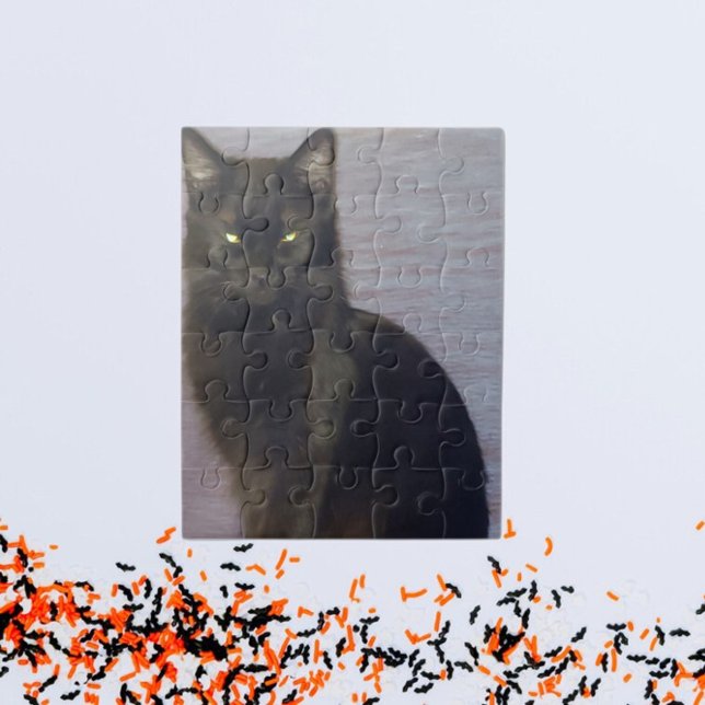 Staring Black Cat Foto Puzzle (Von Creator hochgeladen)