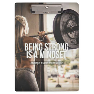 Starke Arbeit ist ein Mindset - Women's Gym Workou Klemmbrett