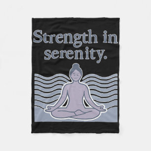 Stärke in Serenity Yoga Haltung Meditation Design Fleecedecke