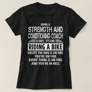 Stärke und Konditionierungs-Trainer T-Shirt