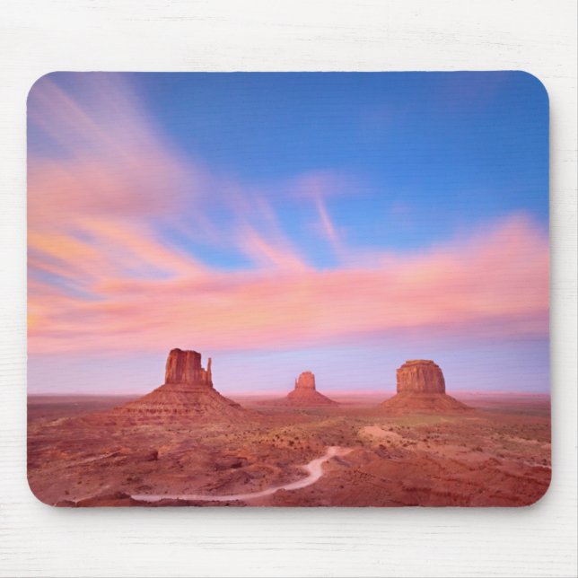 Starke Winde über Wüsten-Tal Mousepad (Vorne)