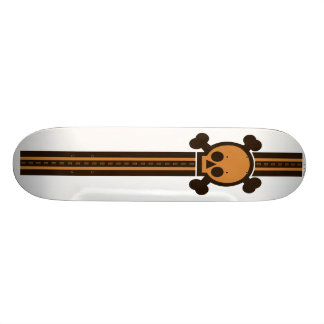 Starker Skulled Rennläufer Skateboard