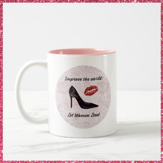 Stärkung der Rolle Lassend Frauen in rosa und Lila Zweifarbige Tasse (Bookmark my store! https://www.zazzle.com/store/capricepetit)