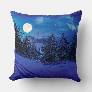 Starre Nacht mit Vollmond im Wald Kissen