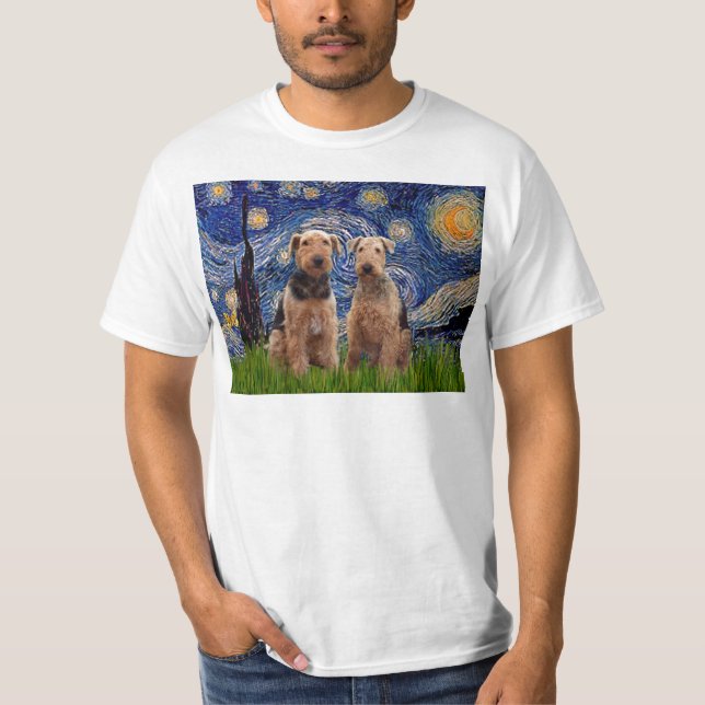 Starry Night - Airedale Terriers (zwei) T-Shirt (Vorderseite)