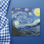 Starry Night Landscape Vincent van Gogh Glasuntersetzer<br><div class="desc">Ein gläserner Untersetzer mit dem postimpressionistischen Gemälde des niederländischen Künstlers Vincent van Gogh (1853-1890),  Starry Night (1889). Eine Landschaft aus Abenden mit Sternenhimmel und Halbmond.</div>
