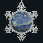 Starry Night Vincent van Gogh Schneeflocken Zinn-Ornament<br><div class="desc">Dieses schöne, feine Kunstdesign zeigt das berühmte Bild des niederländischen postimpressionistischen Malers Vincent van Gogh "The Starry Night". Während seines am Asyl von Saint Remy in den 1880er Jahren malte van Gogh die sanften Hügel und Zypressenbäume, die er aus seinem Fenster sah. Er fügte auch das Dorf hinzu, das er...</div>