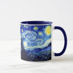 Starry Night von Van Gogh Tasse<br><div class="desc">Ölgemälde des niederländischen Meisters Vincent Van Gogh (1853-1890), wahrscheinlich sein berühmtestes Gemälde, Van Gogh gemalt 'The Starry Night' 1889 aus dem Gedächtnis, während er in einem Asyl in Frankreich, wo er sich auf Depressionen überprüft. Die Szene zeigt den Blick aus seinem Schlafzimmerfenster. In dem Gemälde befinden sich der Mond, die...</div>